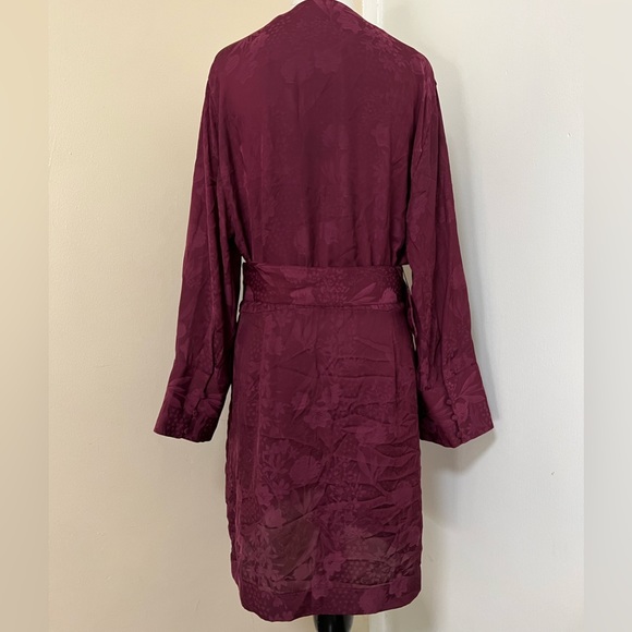 In good condition only worn once! - Picture 3 of 4